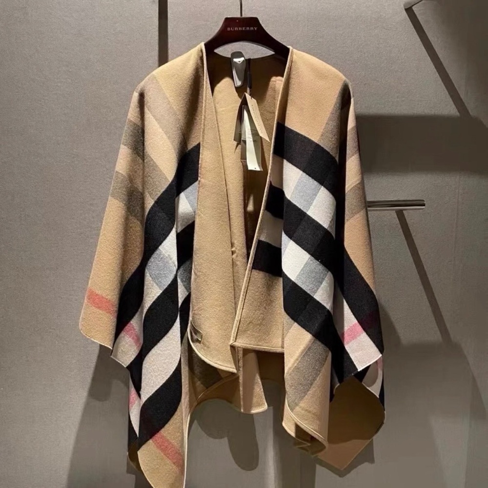 Burberry Classic Check Pattern Cape